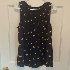 Banana Republic Navy and Lemon Print Dressy Tank Size Medium
